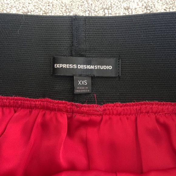 Express flowy skirt - Picture 4 of 4